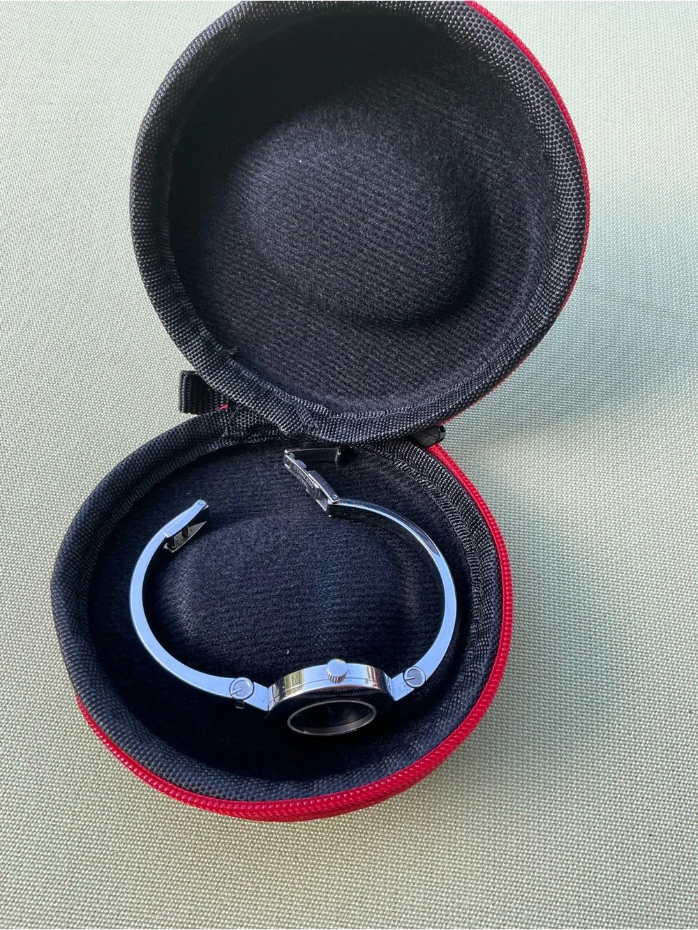 Ladies GUCCI dress watch 💖💖